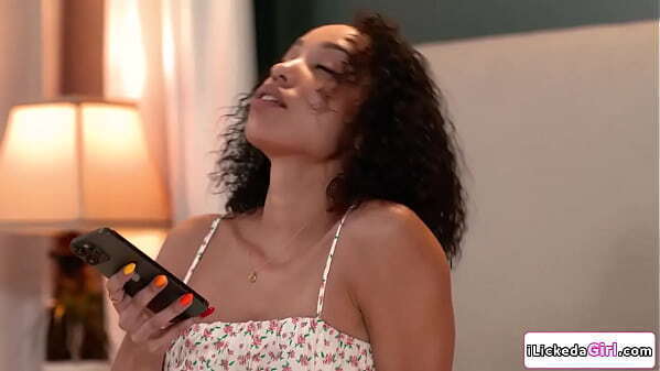 Blonde college pussy licking ebony lesbian roommate