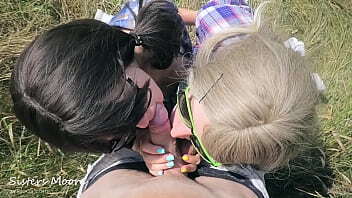 Outdoor blowjob with 2 girl, cum in mouth, cum kissing - threesome ffm Amateur Step Sisters Moore