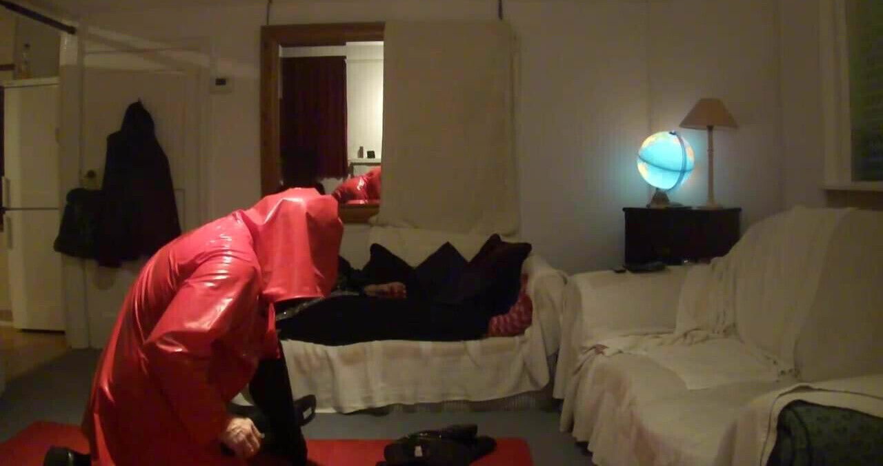 Mistress Lydia Waited Slave.mp4