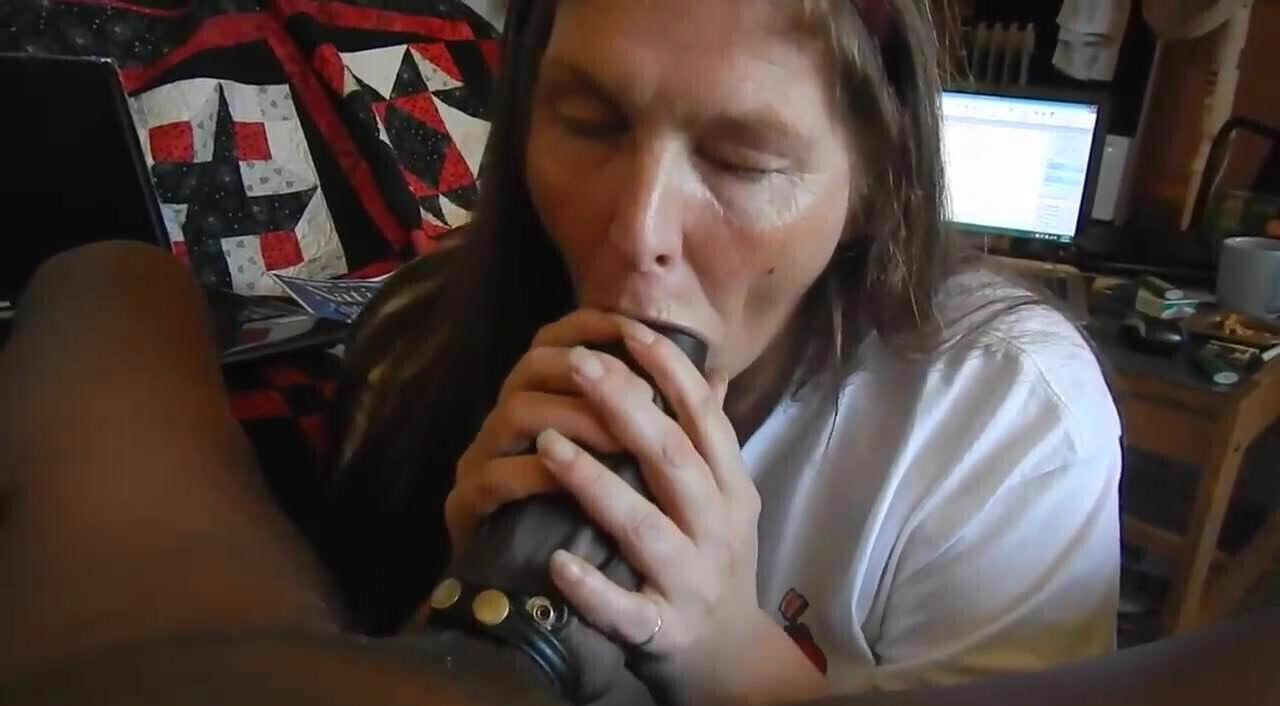 Amateur Granny Sucking Black SuperPUNK2018