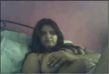 Extremely horny chubby gujarati indian on cam part2