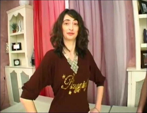 Ophelie cheats on her husband