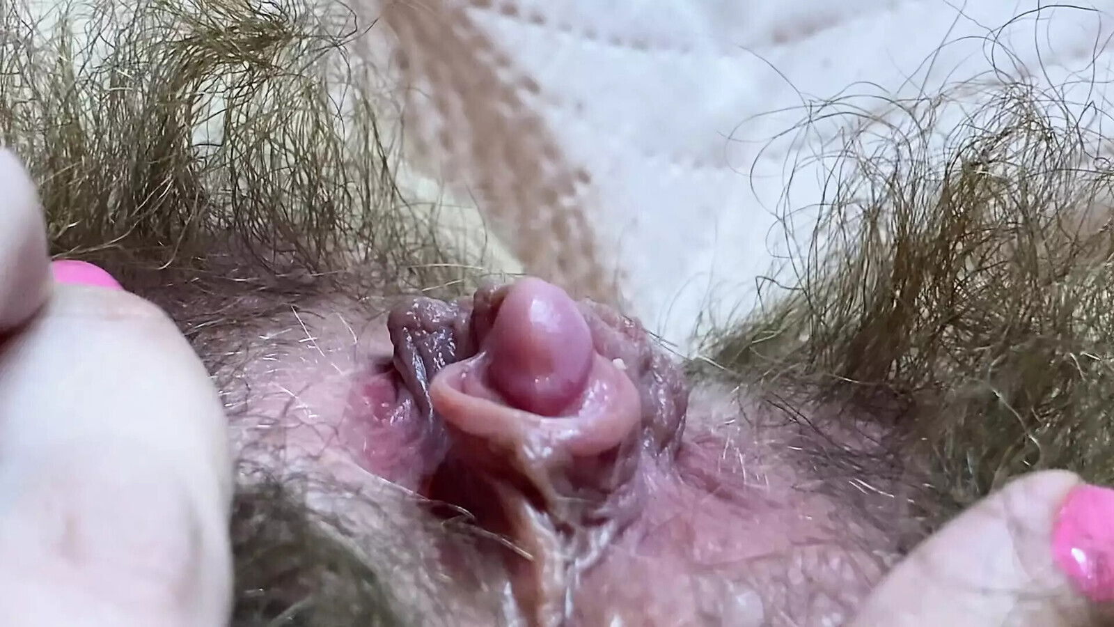 Extreme Closeup Weird Huge Clit Orgasm hairy pussy