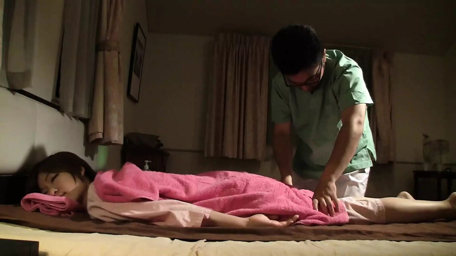 High-Class Women's Salon: Massage Makes Them Impatient Crave Vol. part