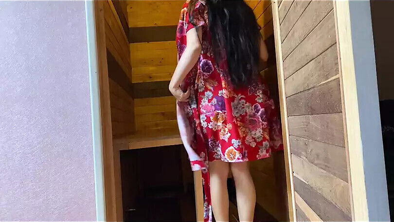 Opening anus bathtub while neighbors watching