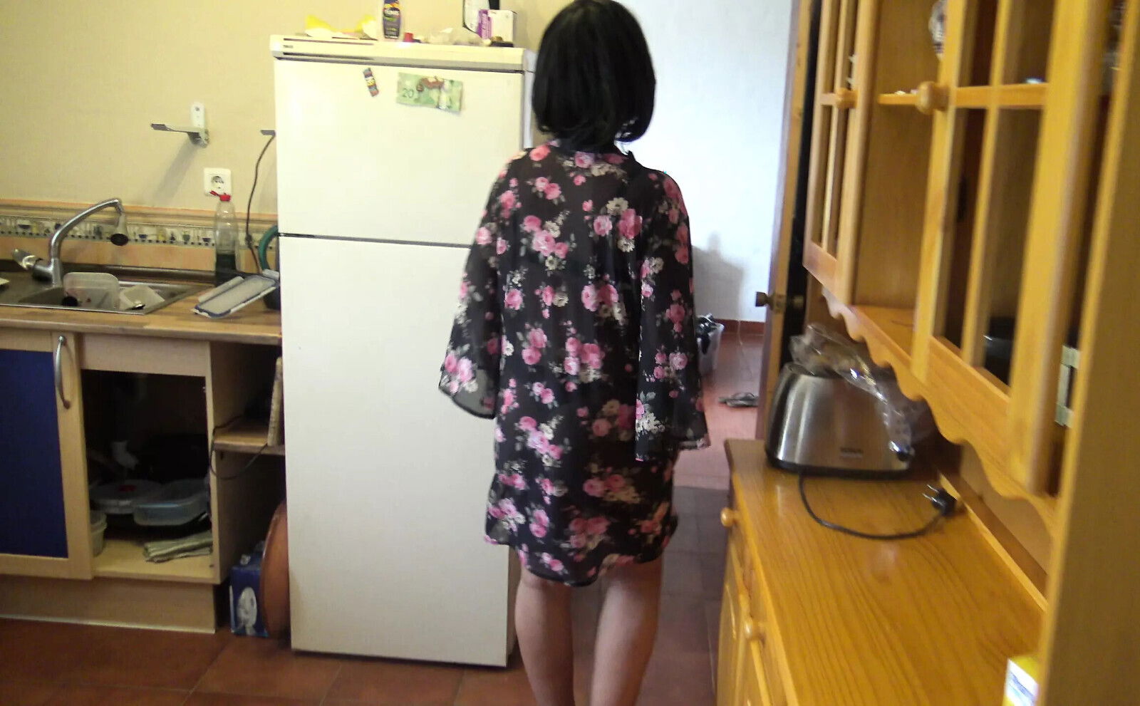 kinky french mature waiting your piss slutty holes