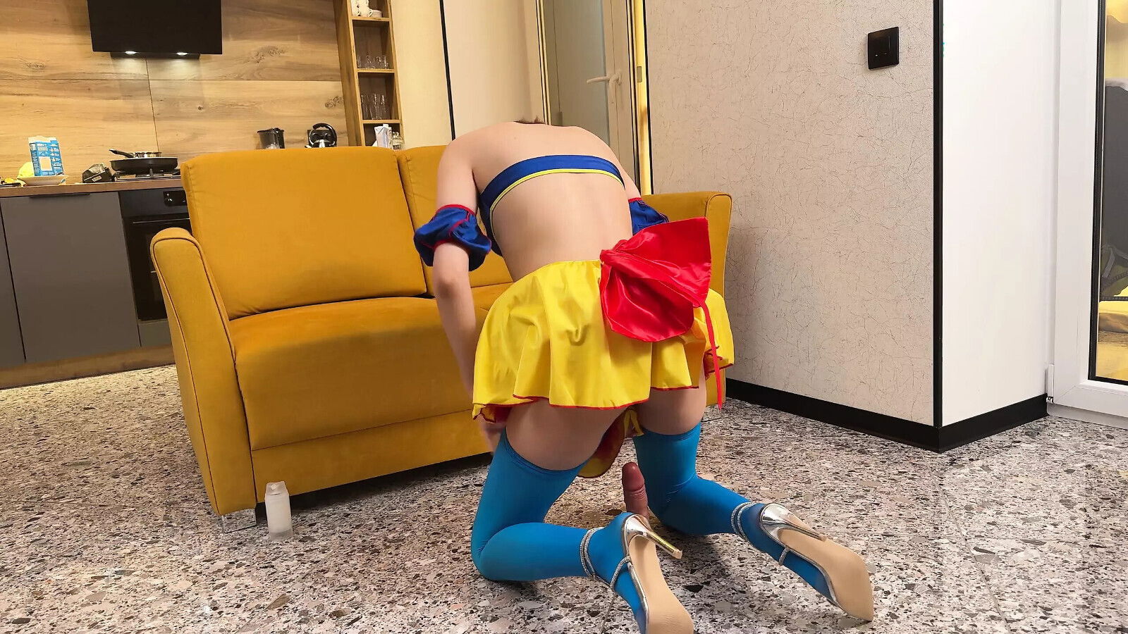 Snow White Rides Dildo