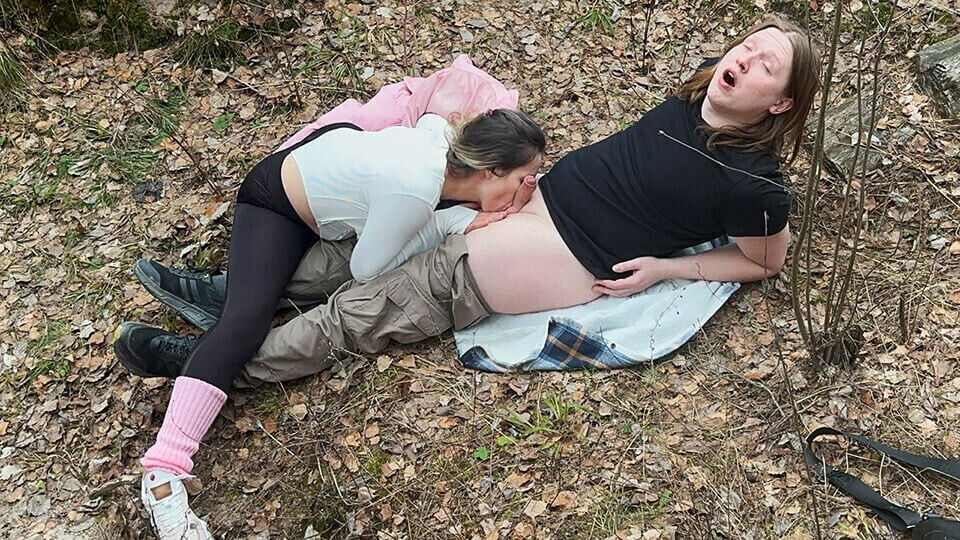 flexi girl gets banged public