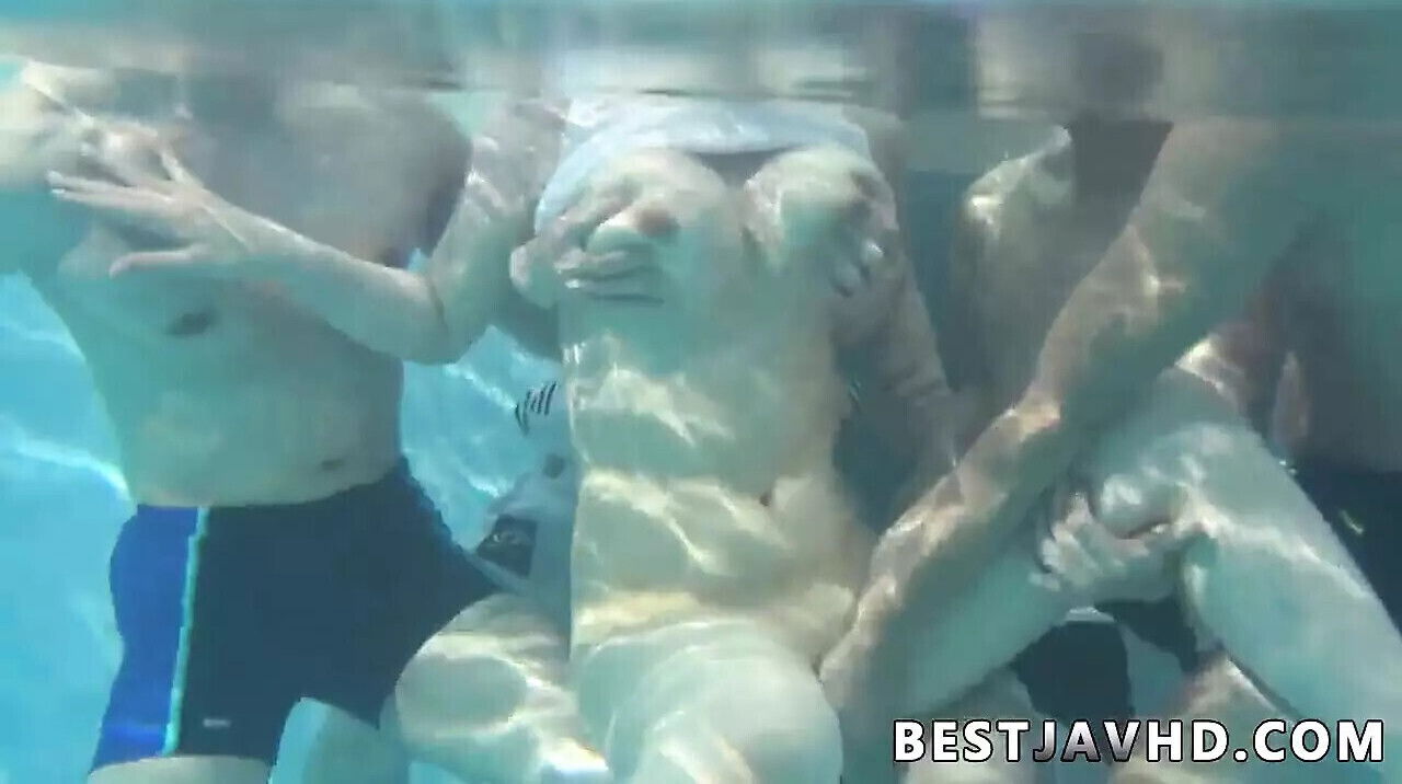 Horny Japanese gets with hunks gorgeous porno!