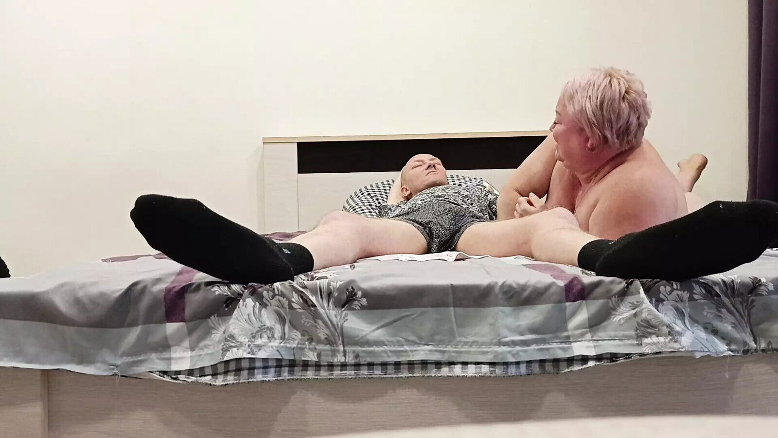 stepmom with sucks dick watches