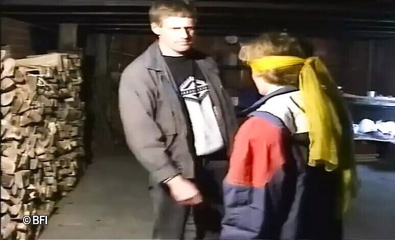 Blindfolded chick master