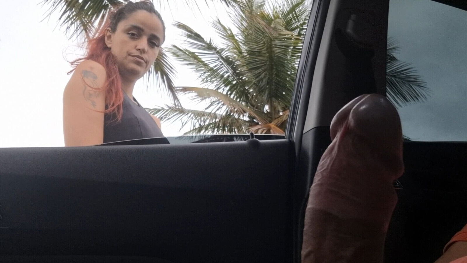 Risky handjob street hottie public!