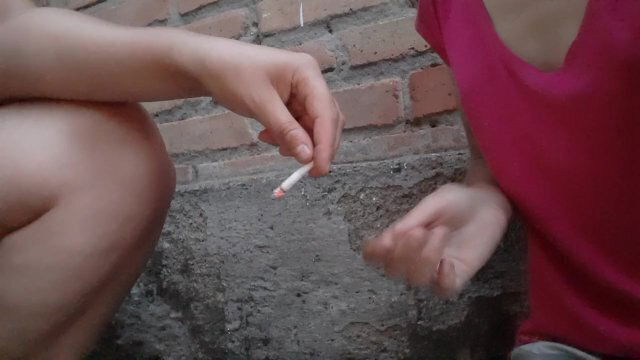 smoke fuck Lesbian_illusion