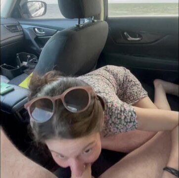 full video extremely risky public side busy highway along beach creampie