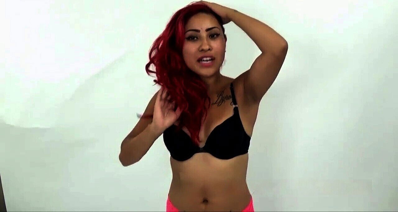 Latina gets pounded agent during audition session