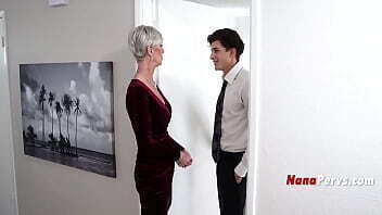 Step-Nana'_s Sensual Intervention Fiona Frost, Foxxxy Darlin &amp_ Parker Ambrose