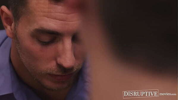 Twink boss Masyn Thorne sprays handsome stud Carter Woods face