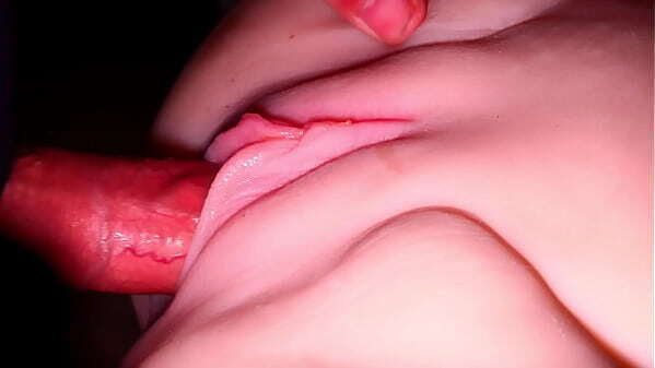 Fuck beautiful pussy.