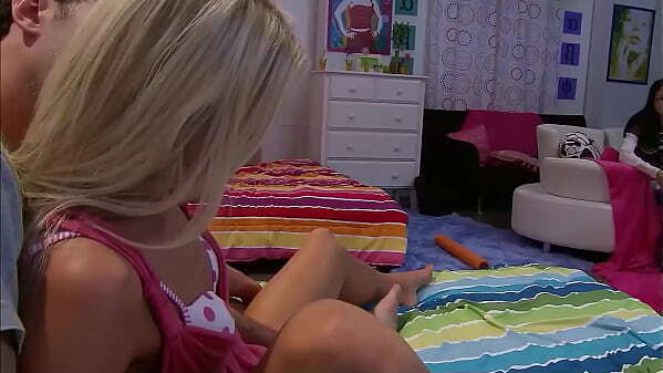 best Friends watch Teen Addison Cain Rough Fucked Shared apartment