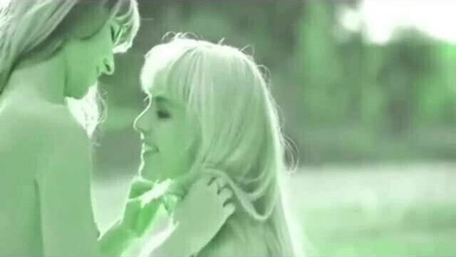 A daydream by honeybee