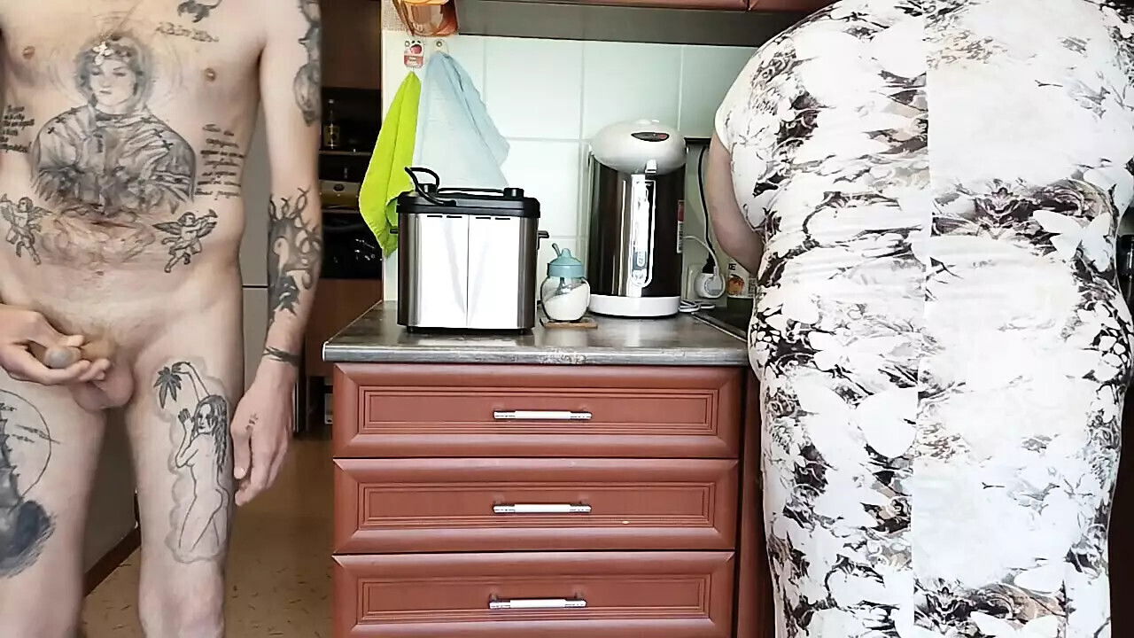 flashed stepmom began jerk until