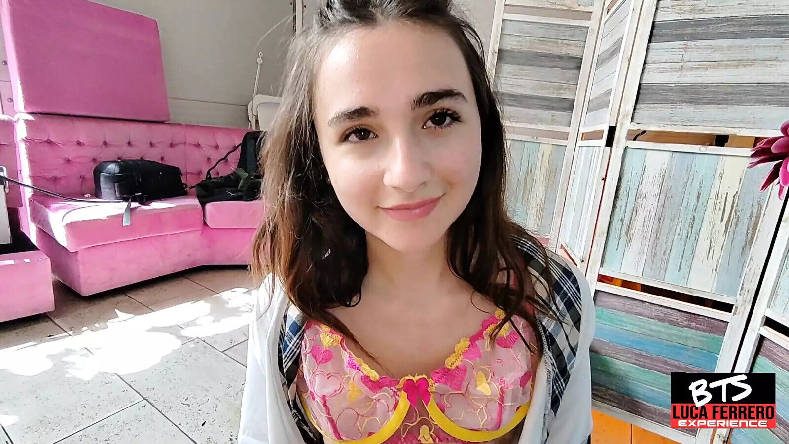 Baby, Help because we're about start scene.