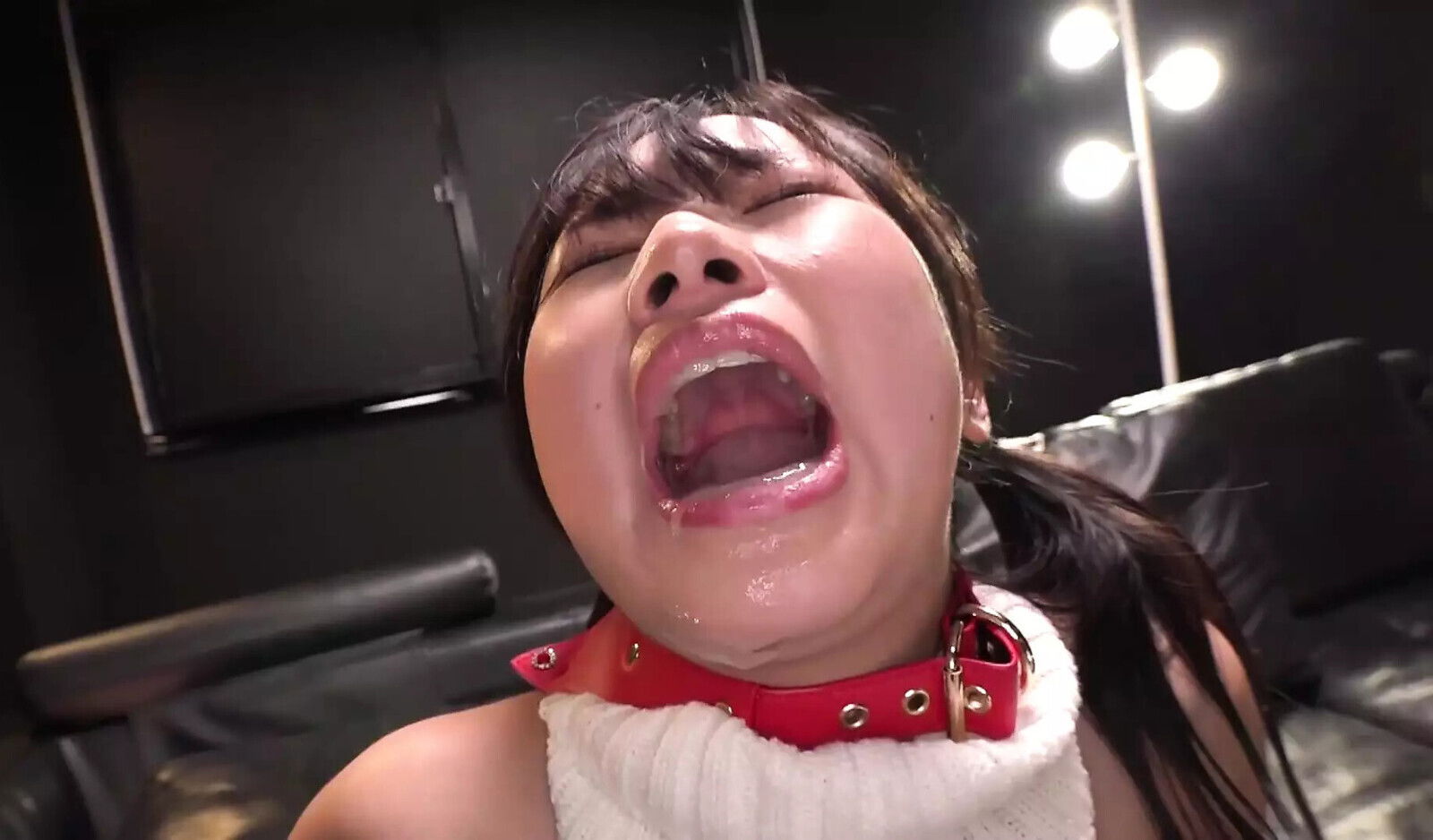 Semen Explosion! Massive Bukkake Blowbang!