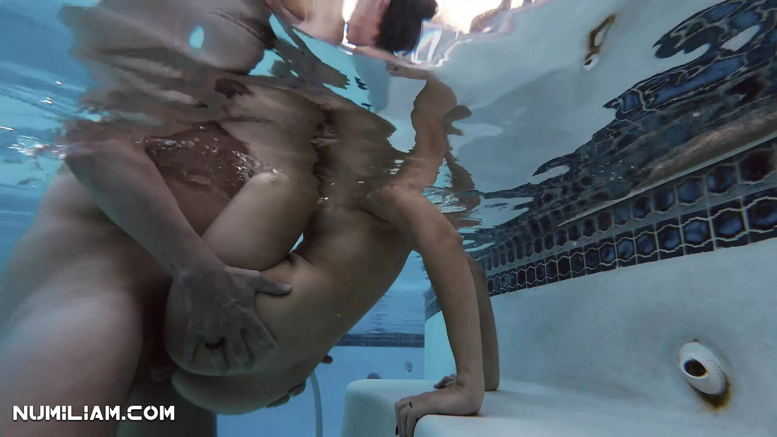 Underwater public pool