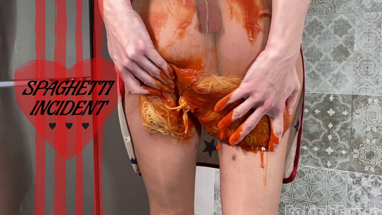 SPAGHETTI MESSY masturbation