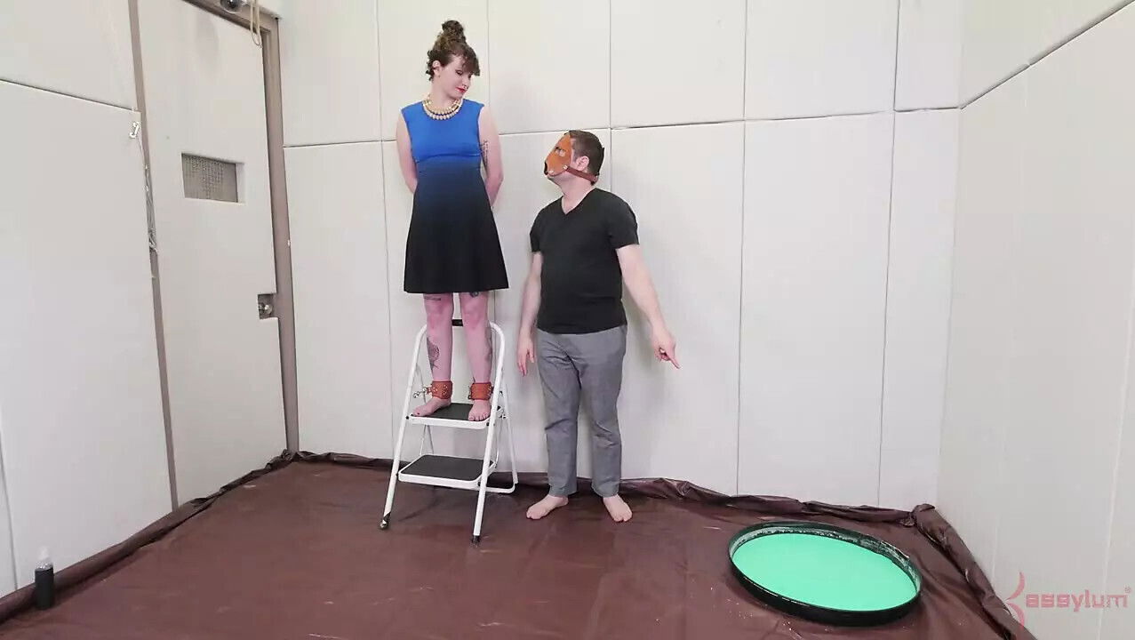 Horny assylum chick banged hard deep