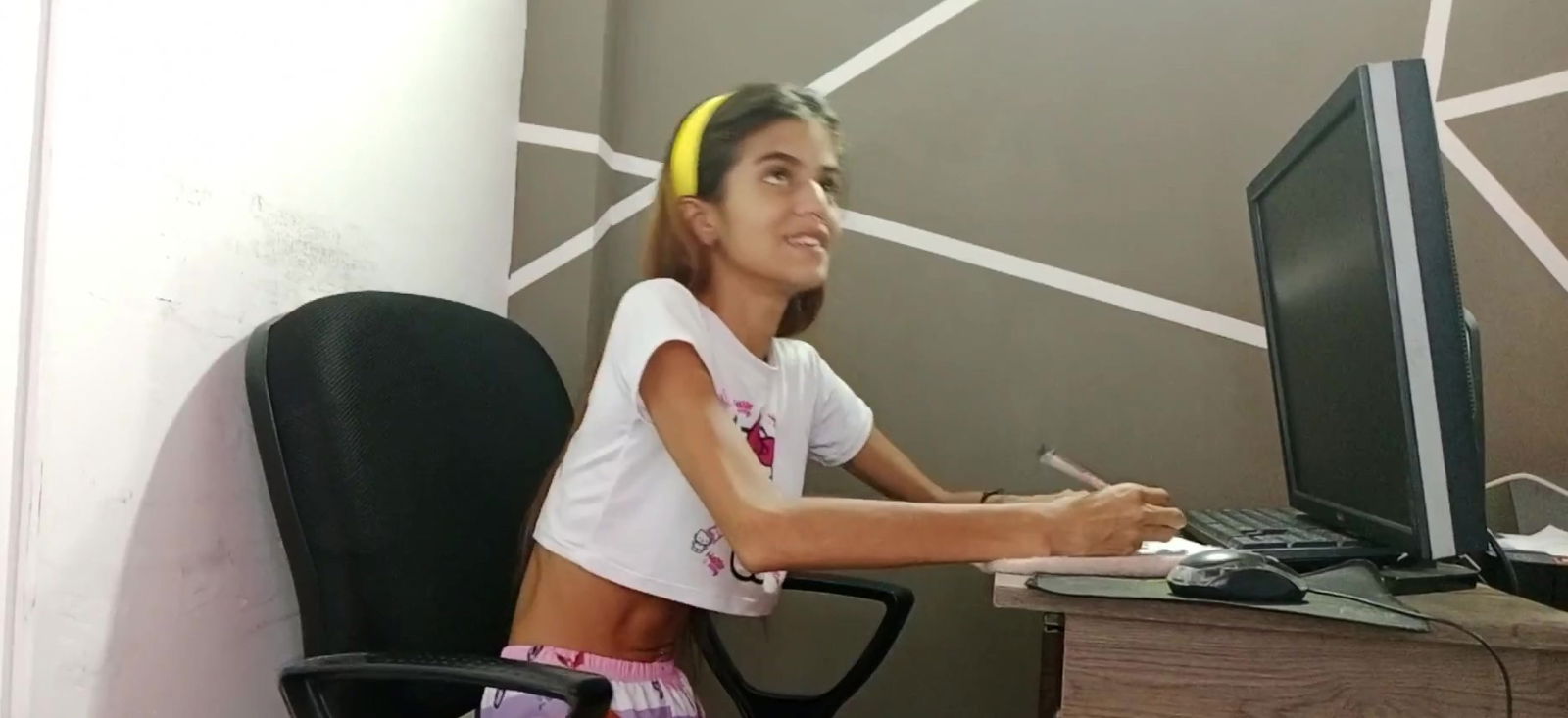 Surprisingly skinny Latina pussy fucked