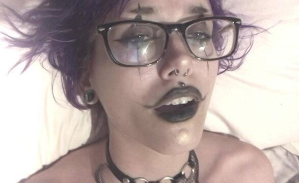 fiancé cums inside pussy making myself with vibrator