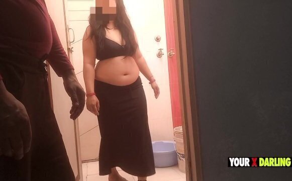 Day 05 - StepMom was washing clothes in the bathroom, the stepson was shaking his penis after lookin