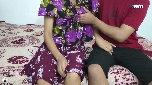 අලුත් රසයි පැටියෝ Lankan When girl gets fucked