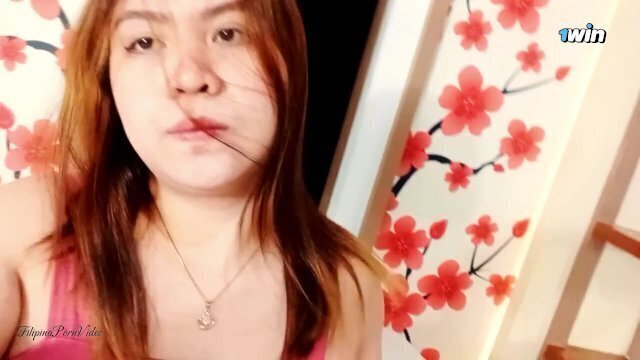 Pinay nag-fifinger habang kavideo call isang lucky filipina porn video