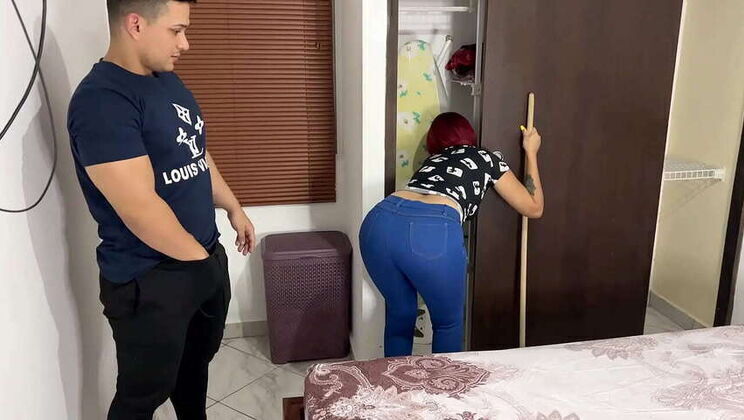 Stepmom Tight Pants: Sensual Cleaning Amateur