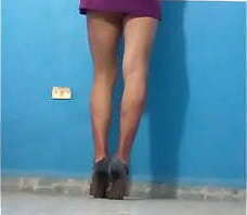 Sexy Michelle En Morado