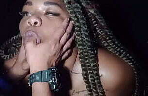 Metido fudedor levou cabine acabou gozando seco n&atilde_o leite