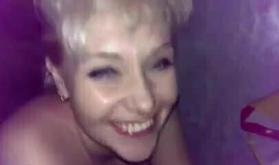 Let's roast it,see what eyes she has