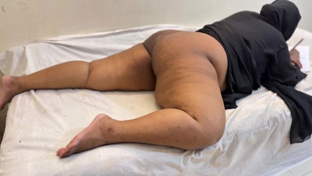 Egypt Collage Girl Writing paper Show Naked Shaking, Then start Masturbat