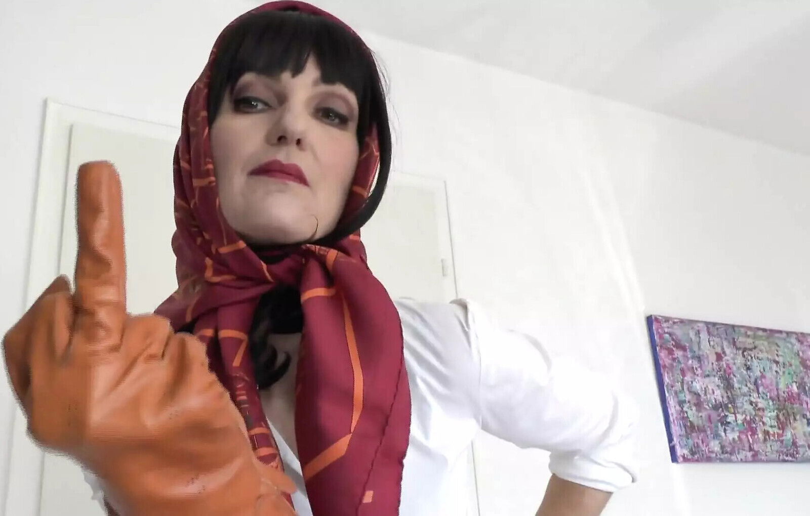 Sniffing Leather Gloves Masturbating Lady Victoria Valente Clip