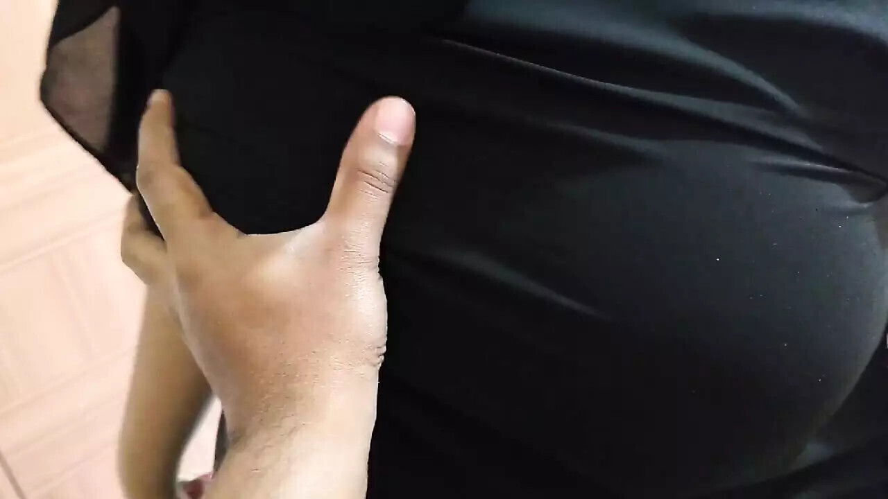 Niqab Hookup Teen Maid Fucked Boss When cleaning Office!