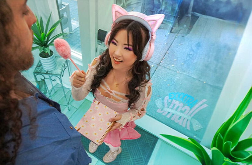 Favorite Manga Artist Drew Naked Boner, Sucked Dick