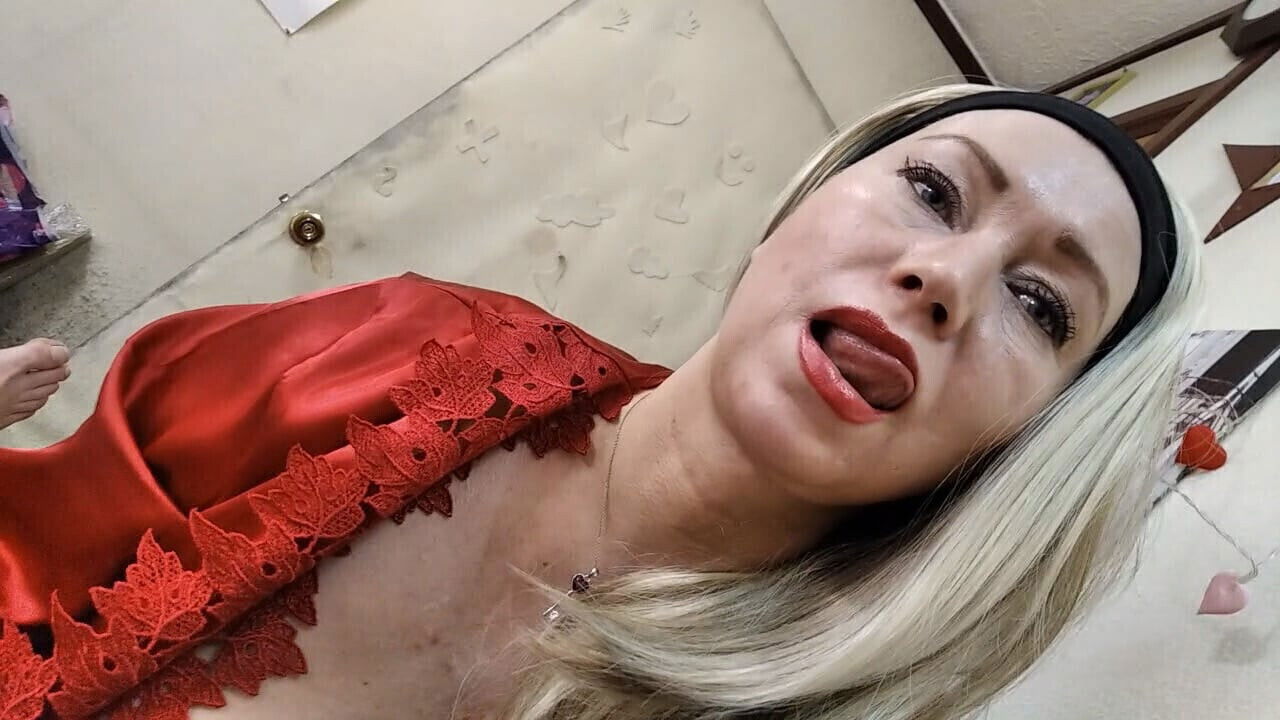 Married mature whore with dick mouth cunt... (AimeeParadise, Aimee MILF)