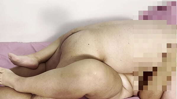 Pene peque&ntilde_o suertudo coge esta madura insaciable