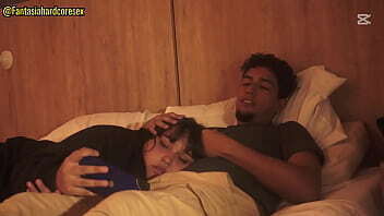 Mirando pelicula hermanastra pude evitar meter pene boca acostarse piernas