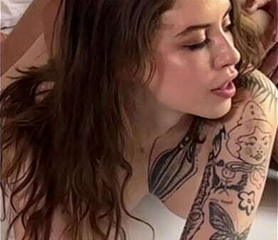 (BACKSTAGE CAMERA) with beautiful Tattoo model