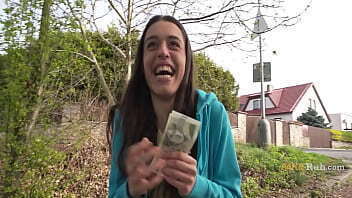 Pretty Girl Size Smal.. Lost Took Full Advantage