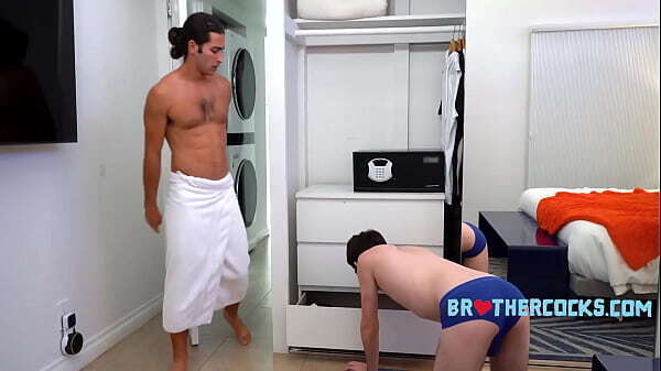 Step Cheers Twink With Offering Dakota Lovell, Brett Baker