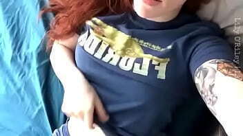 Long Distance Girlfriend Masturbates with Snapchat